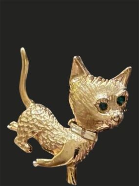 Vintage 60s Cat Brooch Pin
